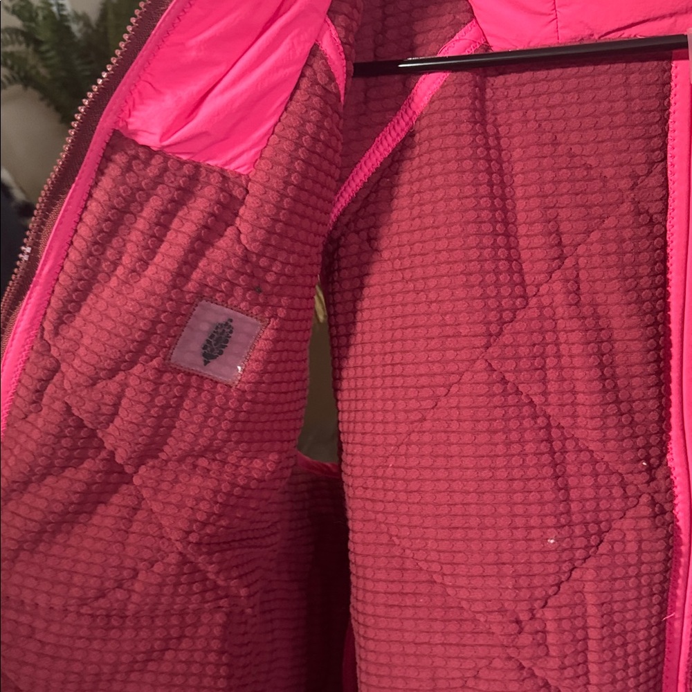 NWT Free People In A Bubble Vest - Picture 3 of 3